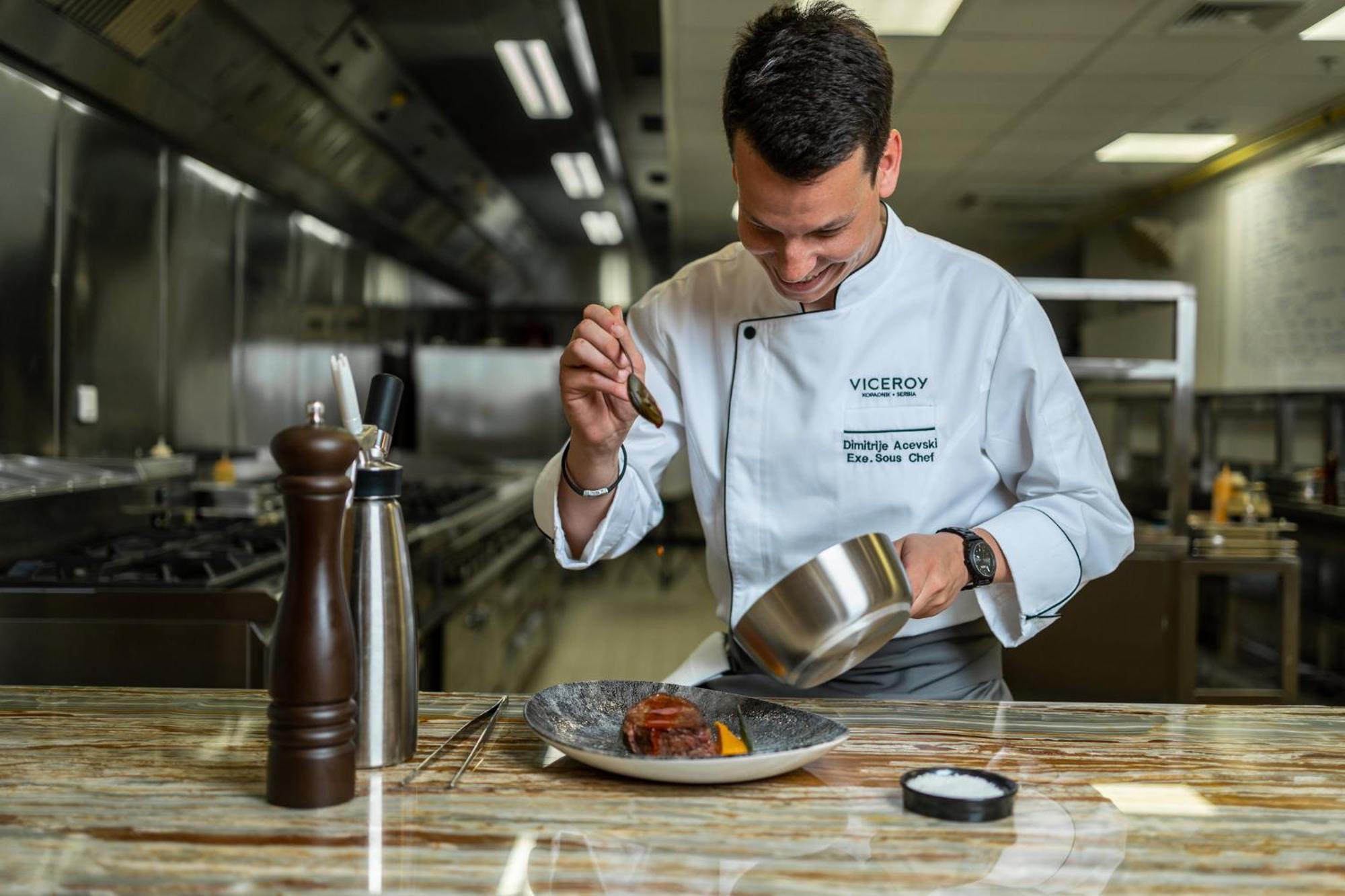 Viceroy Kopaonik Serbia Exterior foto Executive Chef at work