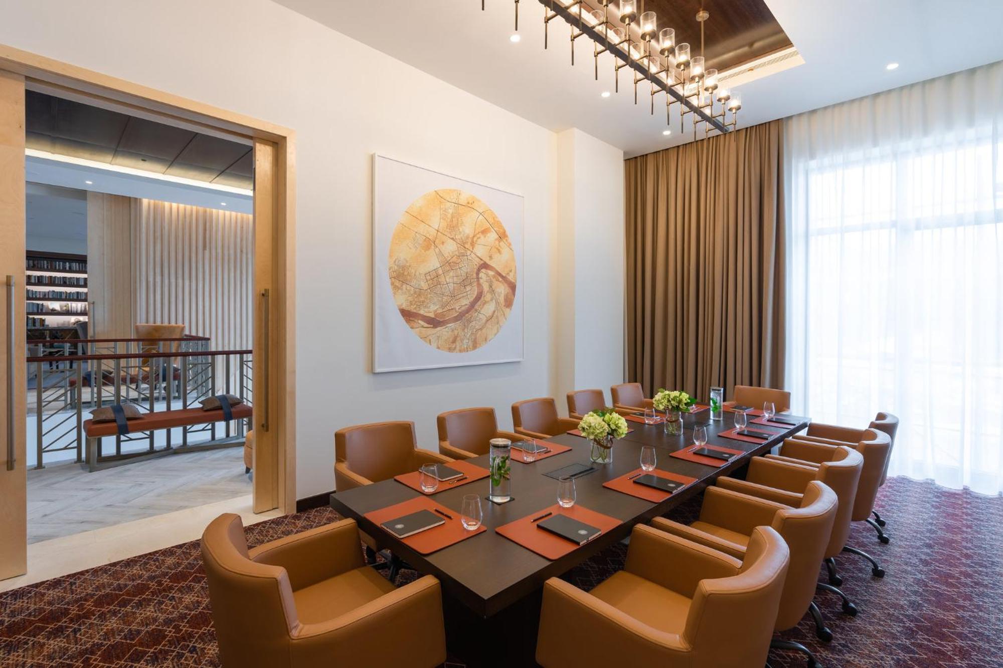 Viceroy Kopaonik Serbia Exterior foto The boardroom of the Presidential Suite